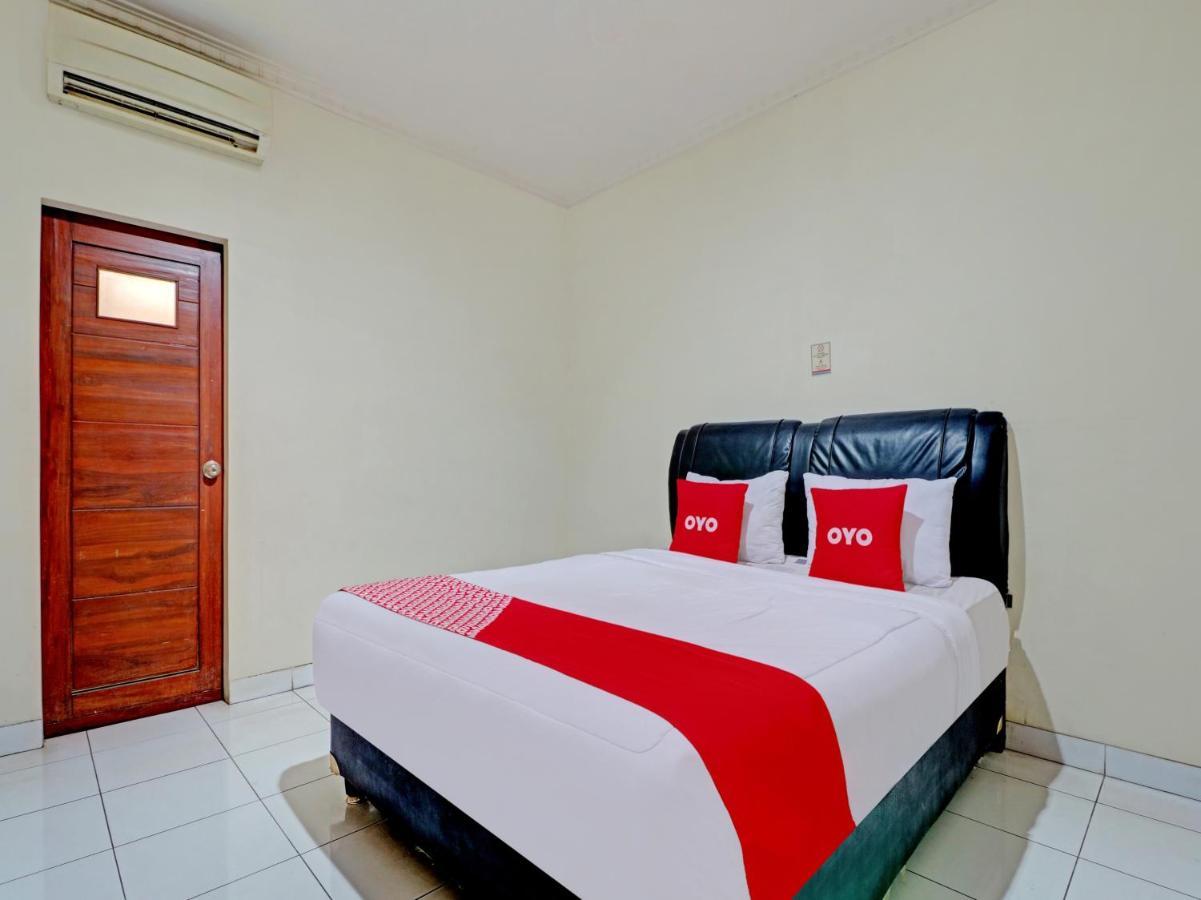 Capital O 90407 Wisma Bahtera Hotel Cirebon Exterior photo