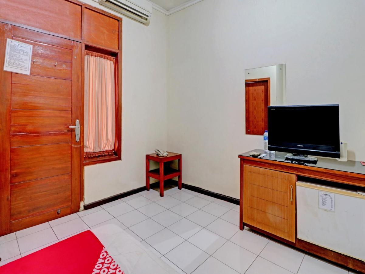 Capital O 90407 Wisma Bahtera Hotel Cirebon Exterior photo